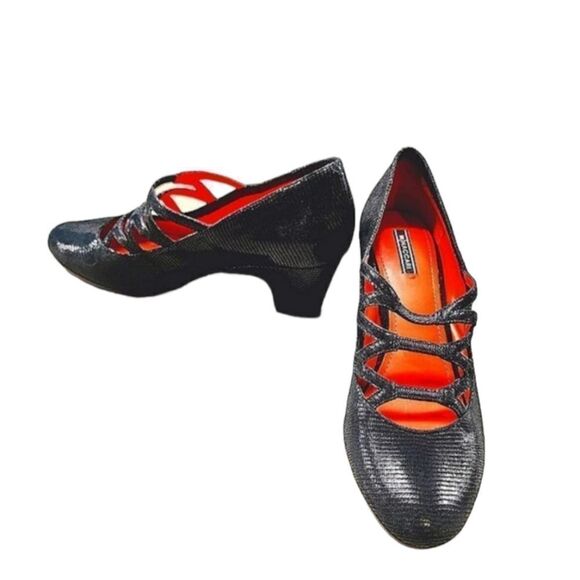 M Maccari   - Picture 1 of 10